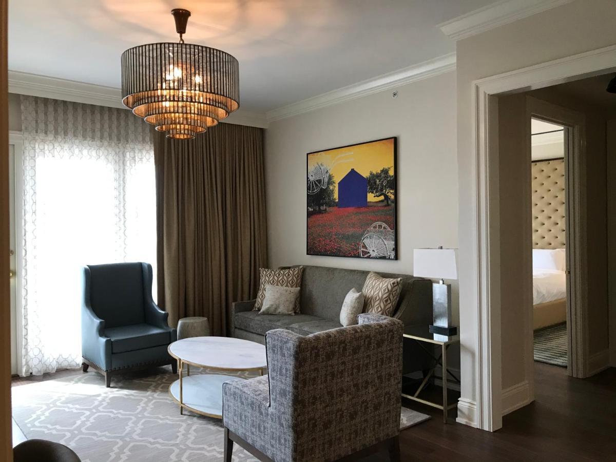 The Inn At Meadowbrook Overland Park Exteriör bild