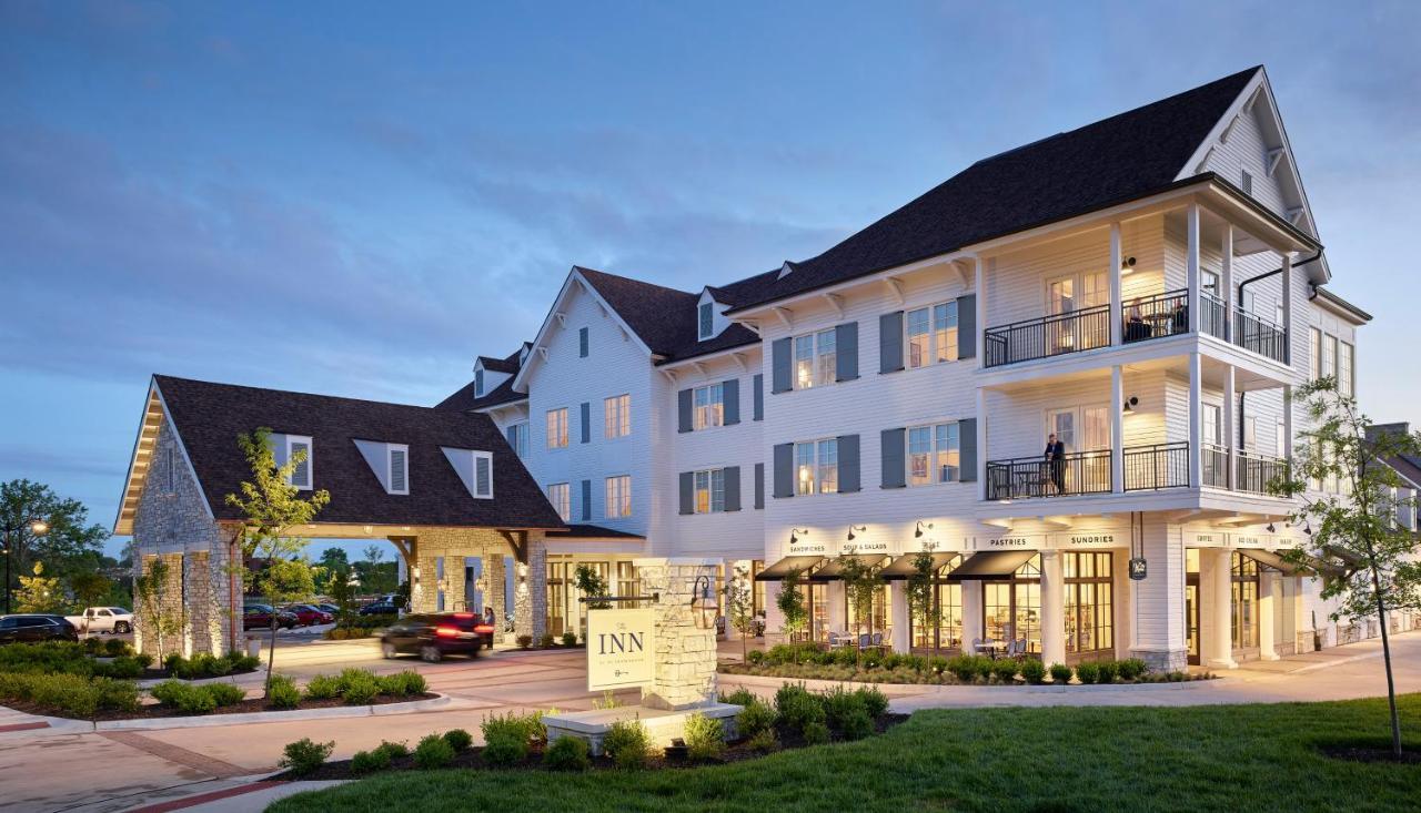 The Inn At Meadowbrook Overland Park Exteriör bild