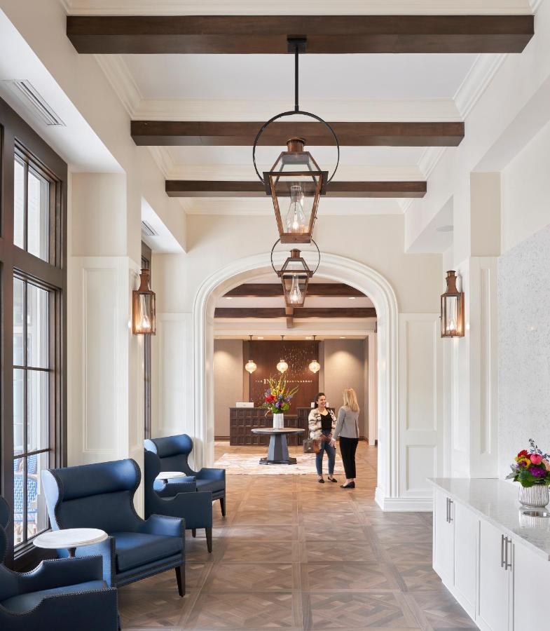 The Inn At Meadowbrook Overland Park Exteriör bild