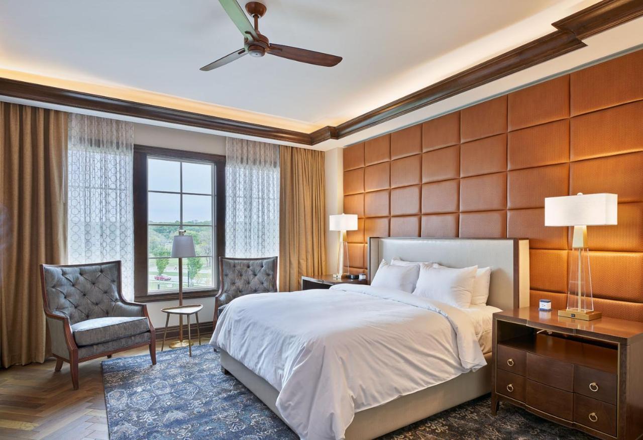 The Inn At Meadowbrook Overland Park Exteriör bild